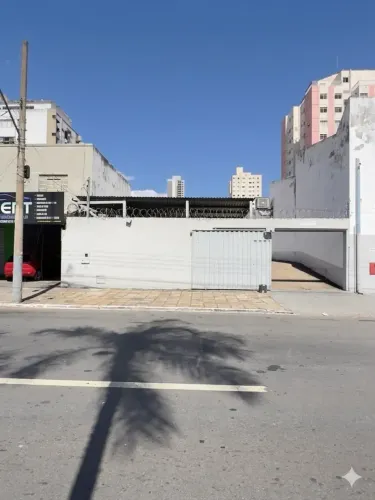 ÁREA COMERCIAL À VENDA NA AVENIDA INDEPENDÊNCIA | 491m² | LOCALIZAÇÃO ESTRATÉGICA | GOIÂNI