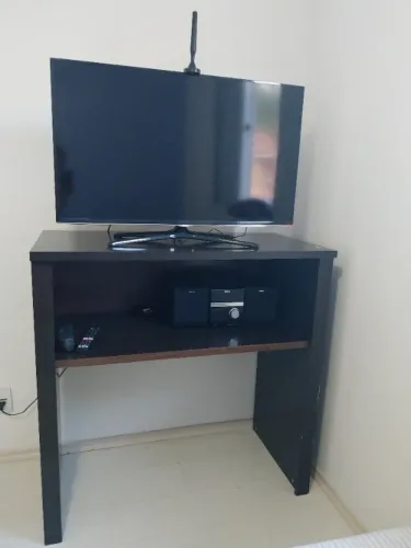 Aparador de televisão e outros
