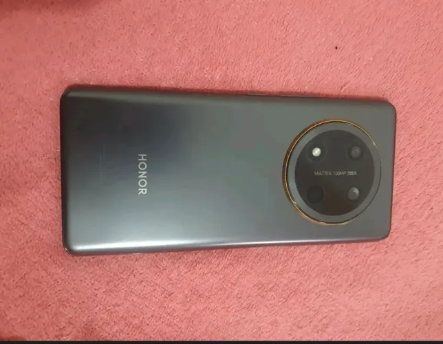 Vendo ou troco honor magic 7 lite completo com nota comprado as 3 mês analiso proposta