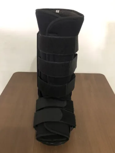 Bota Imobilizadora Ortopédica Longa Robofoot (Tamanho P)
