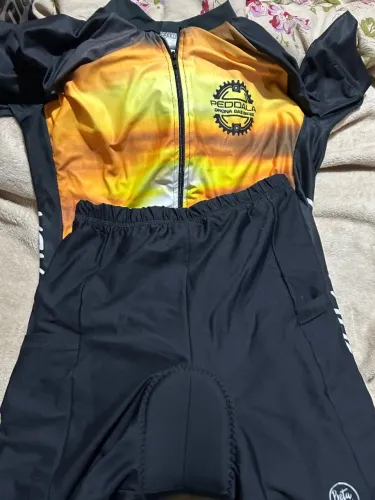 Roupa de ciclismo