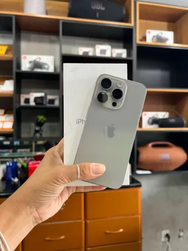 IPHONE 16 PRO