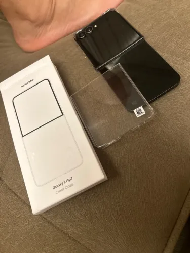Capa Samsung Flip 7 nova 