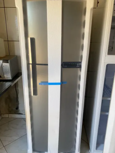 Geladeira Brastemp inox na caixa 