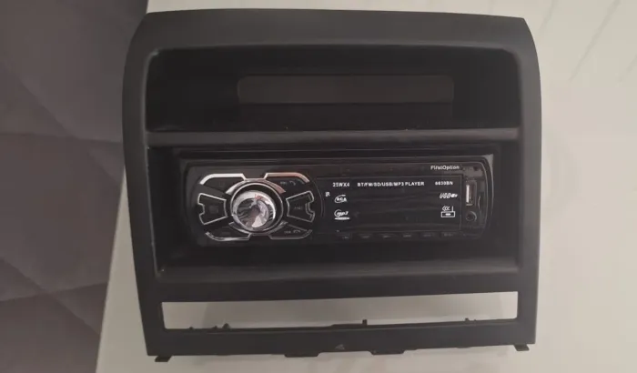 Rádio é Moldura Palio G4 