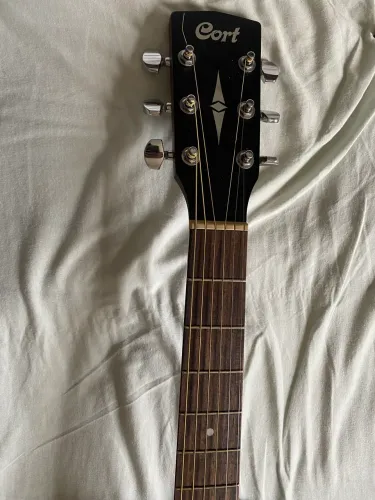 Violão Cort