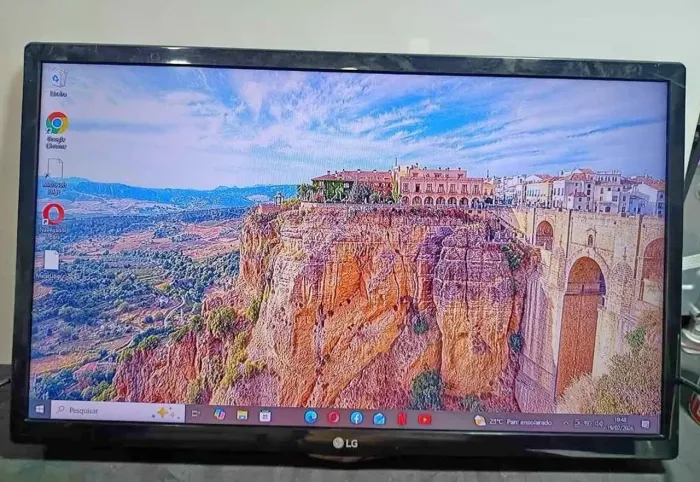 Monitor TV LG 24 polegadas