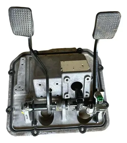 Pedaleira Embreagem Freio Vw Constellation Motor Man 24280