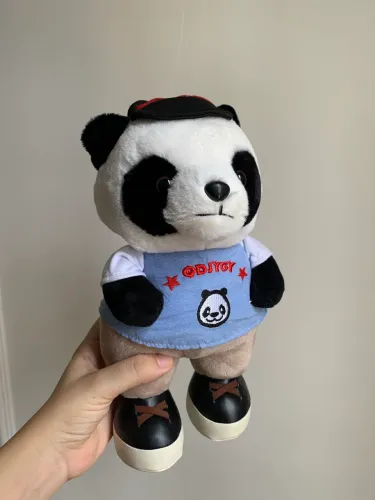 Pelúcia panda de sapato