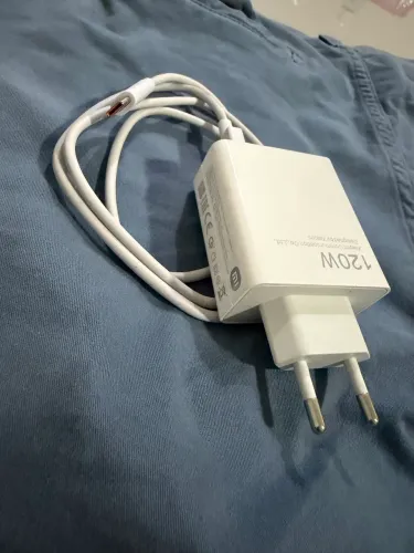 Carregador Xiaomi original entrego