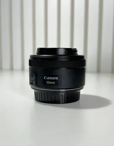 Lente Canon Ef 50mm F/1.8 Stm