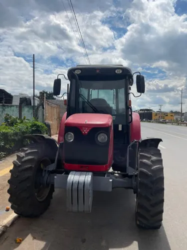 Trator Massey Ferguson