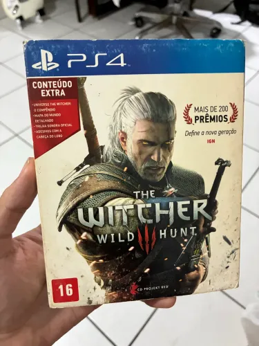 The witcher 3 ps4 com brindes de lançamento