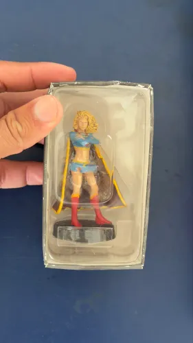 Super Girl EagleMoss