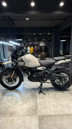Lançamento - Himalayan Kaza Brown - Emplacamento + 20% na 1º Revisão!