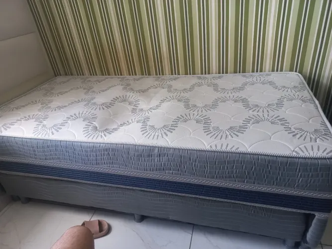 Cama box solteiro conjugada com auxiliar