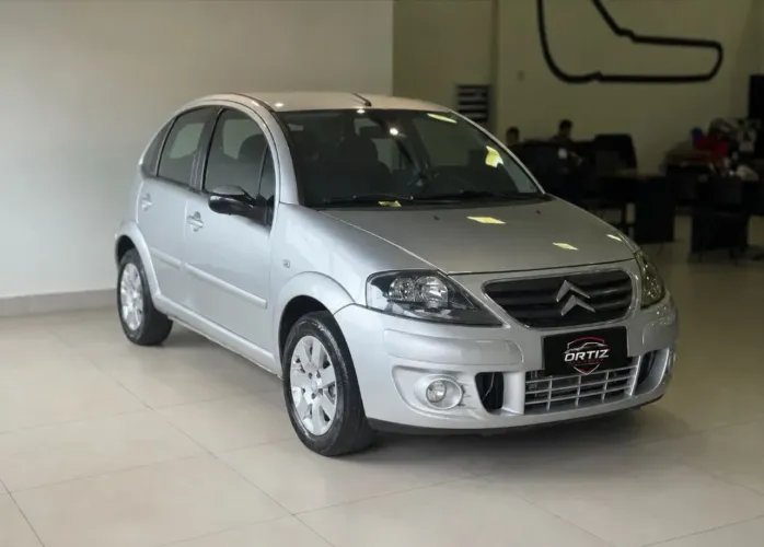 Citroen C3 Exclusive 1.4 Flex 8V 5P 2012