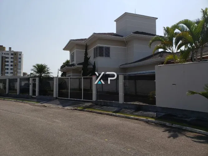 Casa na Pedra Branca de 3 dormitórios - XP0272