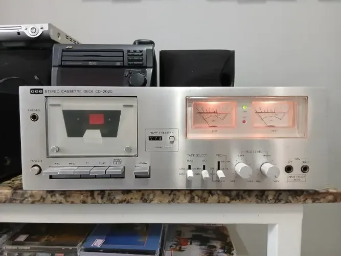 Tape Deck CCE CD-2020
