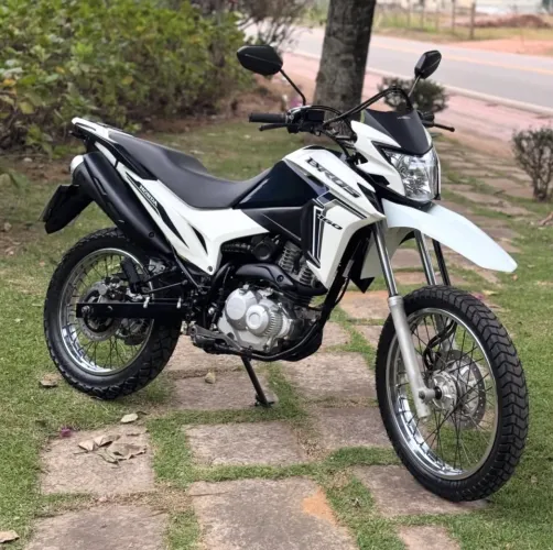 ? HONDA BROS 160 2022/2023 - Parcelo na Promissória