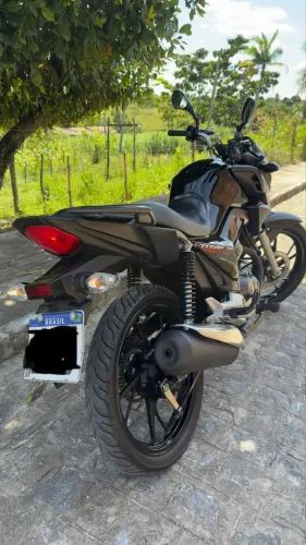 Cg Titan 160 2024 Cinza único dono