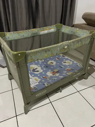 Vendo cercadinho