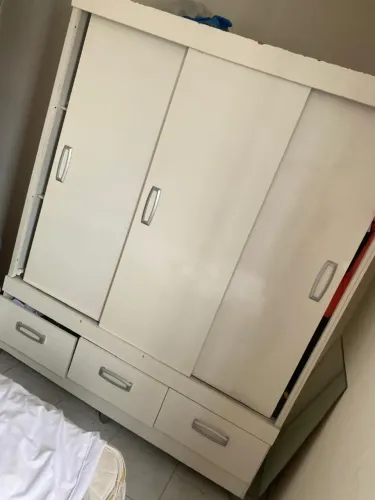 GUARDA-ROUPAS - SOLTEIRO