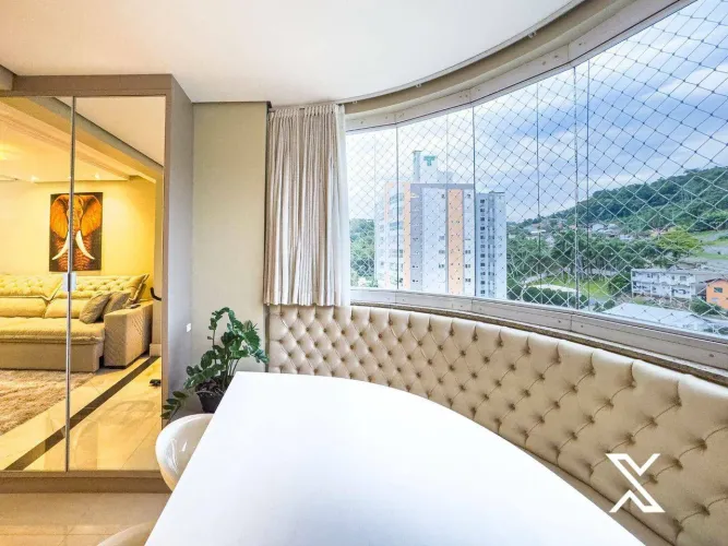 Apartamento com 3 dormitórios à venda, 97 m² por R$ 890.000,00 - Vila Nova - Blumenau/SC