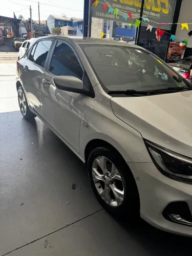 Chevrolet Onix Hatch Premier 1.0 12V TB Flex Aut. 4P 2021