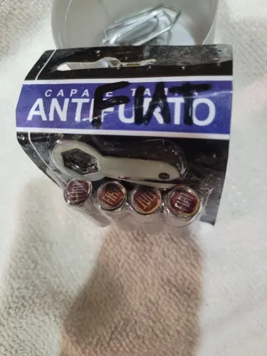 Capas cromadas e personalizadas para capsilones?