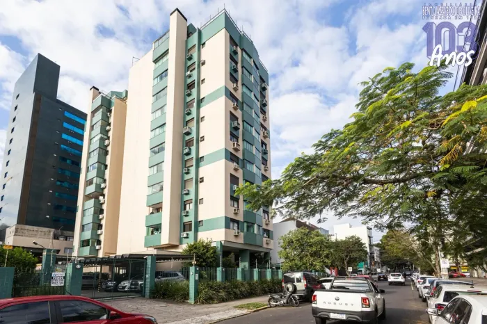 Cobertura com piscina e suíte