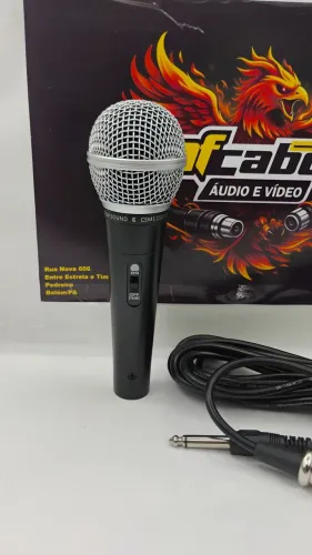 Microfone profissional com fio custom sound CSMS150