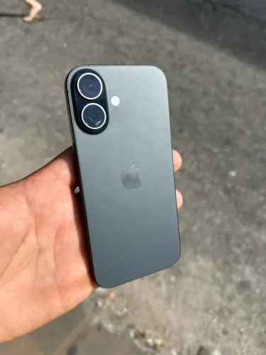 iPhone 17 