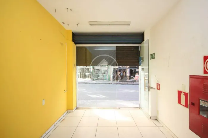 LOJA EM PONTO COMERCIAL DO BAIRRO FLORESTA PARA LOCAÇÃO!