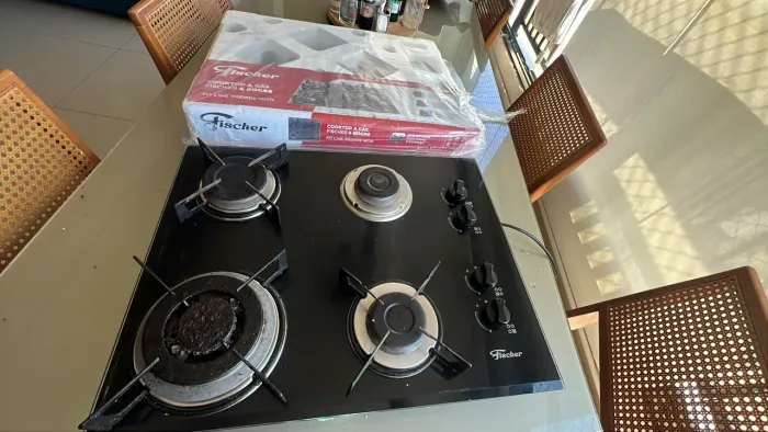 VENDO FOGÃO E FORNO 300 MENOR PREÇO 250