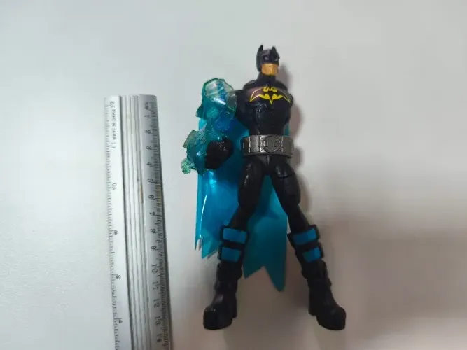 BONECO BATIMAN USADO