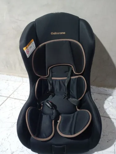 Vende-se cadeirinha de carro