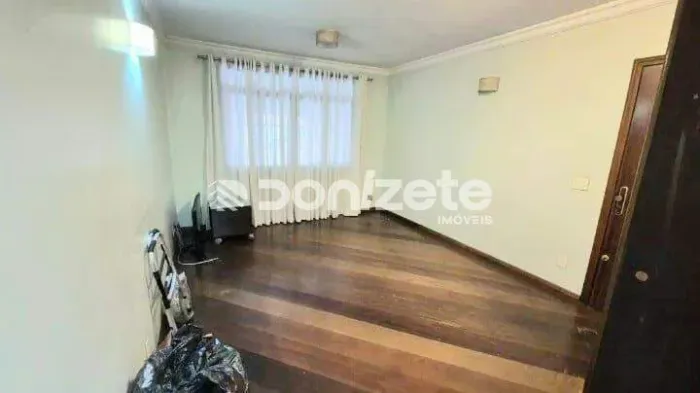 Sobrado à Venda em Vila Pires, Santo André 3 Quartos, 2 Vagas