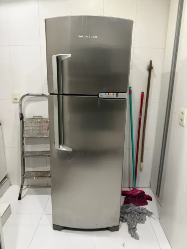 Geladeira Brastemp Frost Free Inox 352L - inox - 127V