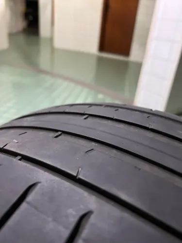 Pneu Pirelli P Zero 275/40 R20 106w Sem Reparo