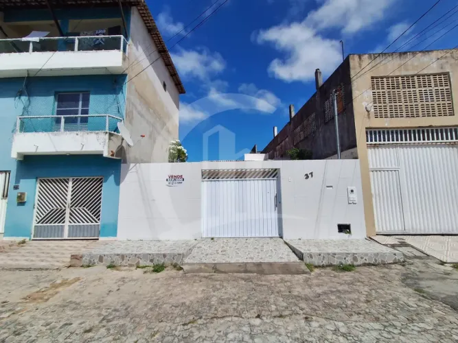 Excelente casa para locação no Bairro Aeroporto.