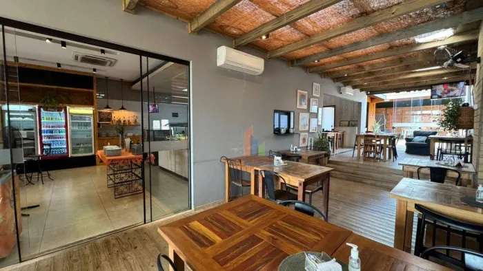 Salão à venda, 360 m² por R$ 800.000,00 - Centro - Araras/SP
