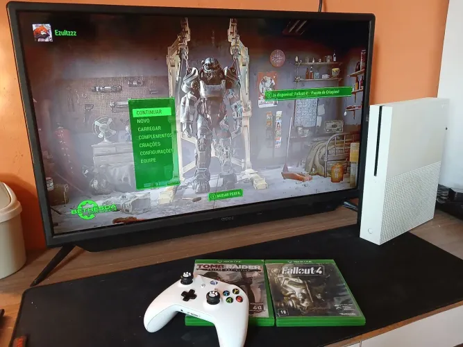 Xbox one S 1tb, 1 controle + 2 jogos