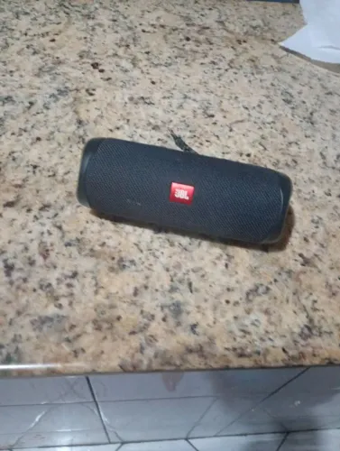Caixa de som JBL Flip 5