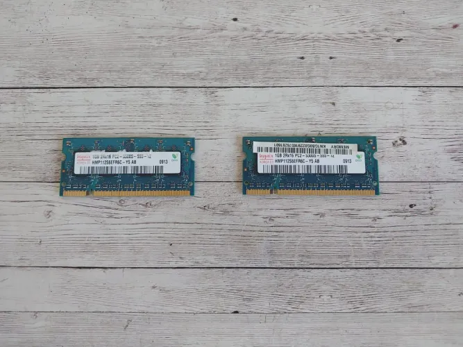 Par pentes memória RAM DDR2 original notebook emachines e625
