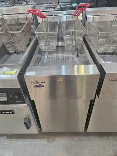 fritadeira industrial a gás 90.000 btus - a pronta entrega