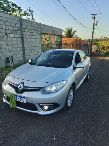 Renault Fluence Sed. Dynamique 2.0 16V Flex Aut. 2015