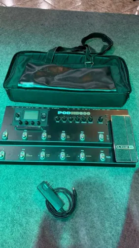 Pedaleira Line 6 pod hd 500