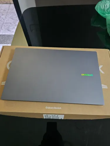 Notebook Samsung Galaxy Book4 Core 5 video NVIDIA MX570 (melhor do que i7) - Muito novo