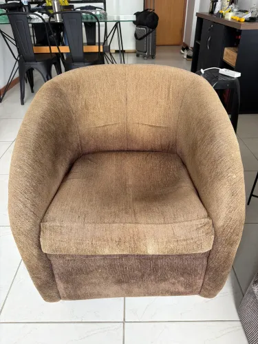 Poltrona Tecido Marrom